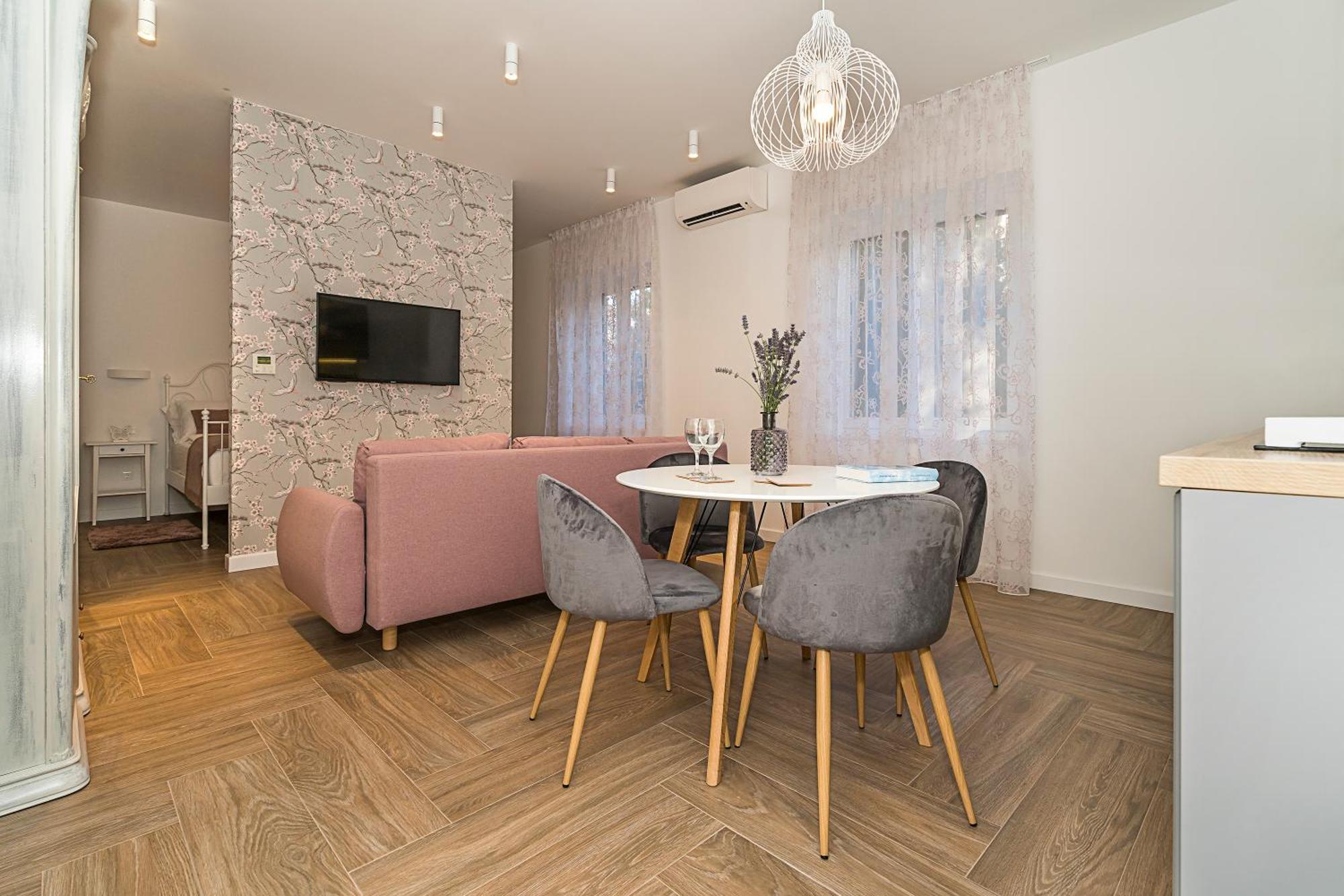 Studio Apartments Marcel Split Exteriér fotografie